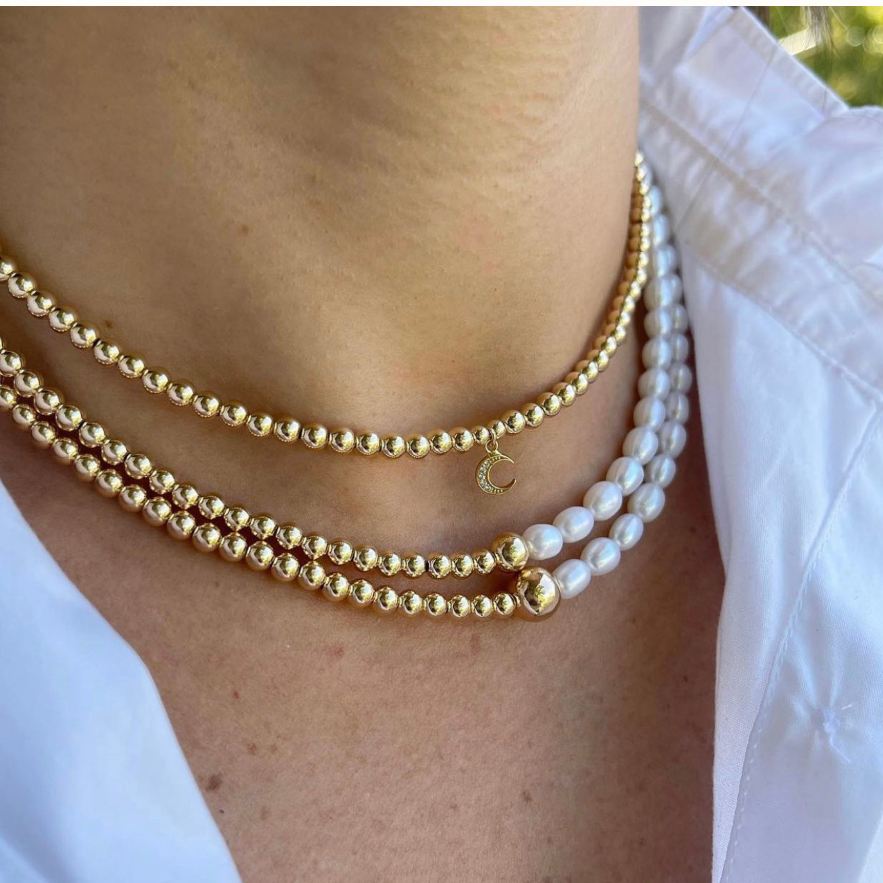 Half Pearl Half Chain Necklace Choker, with Gold Coin Charm | Handmade  fashion jewelry, Handmade wire jewelry, Black gold jewelry